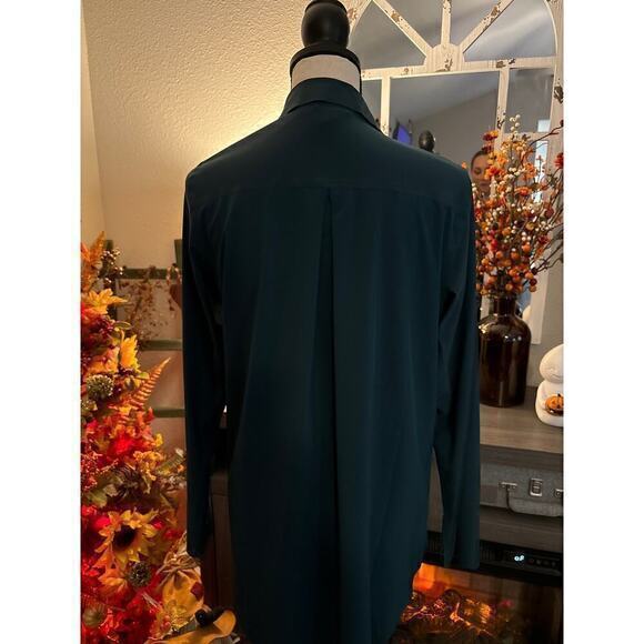 Athleta‎ button up blouse size small - Picture 2 of 2